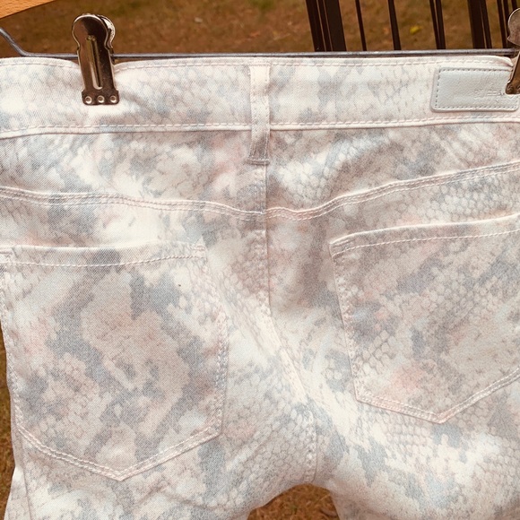 Buffalo David Bitton pink/gray jeans - Picture 3 of 4